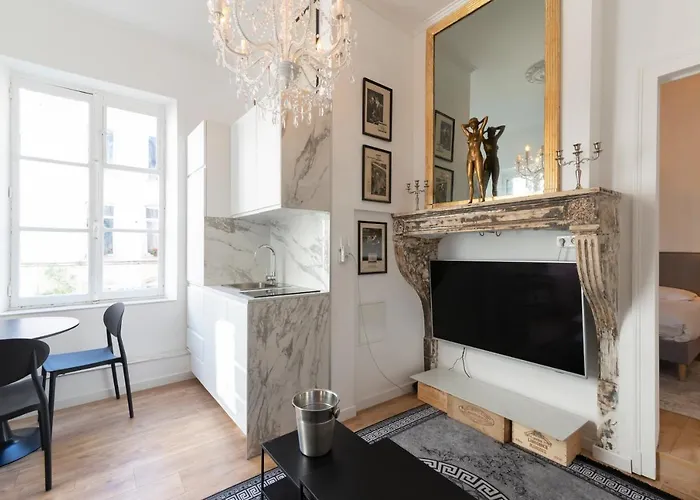 Le Precieux De Nicolas Apartmán *